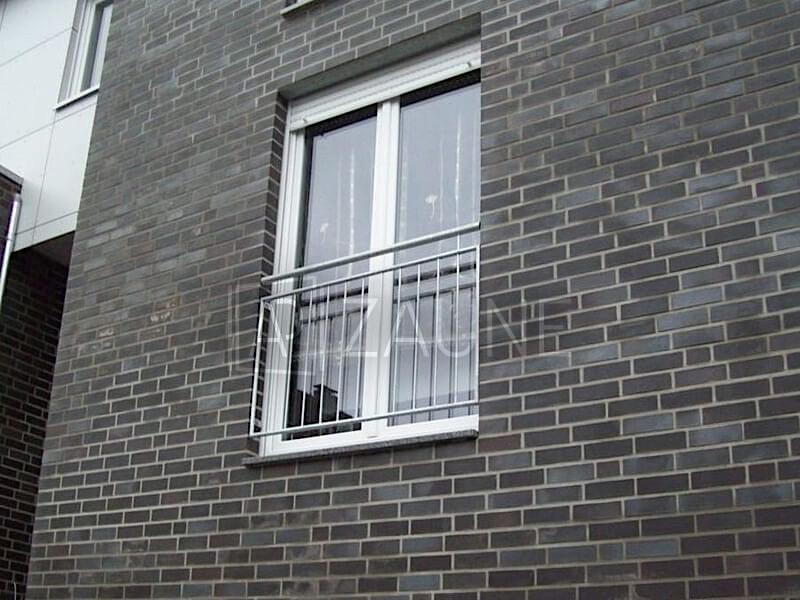 AP Zaune - Balkongelӓnde - Verkauf und umfassende Montage von Metallzäunen - apzaune24.de