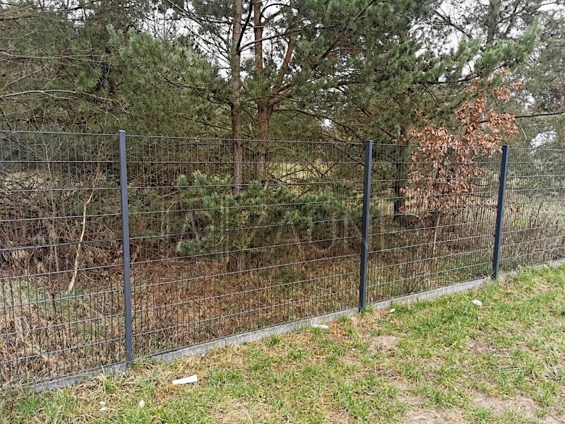 AP Zaune - Paneelzӓune - Doppelstabmatten - Verkauf und umfassende Montage von Metallzäunen - apzaune24.de